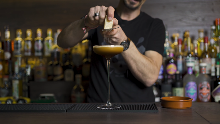 Un cocktail populaire prend une tournure polarisante
