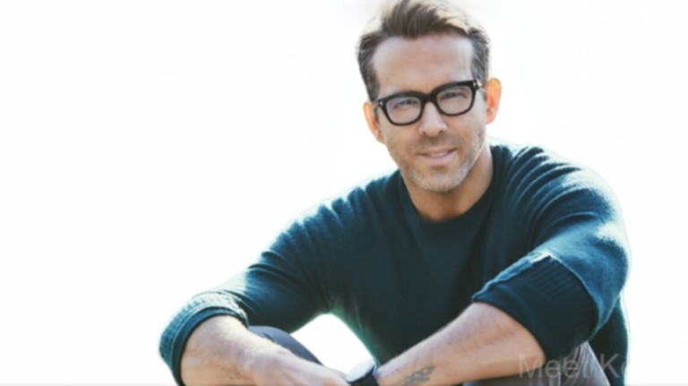 Ryan Reynolds et Elon Musk répondent aux publicités Cheeky Deepfake faisant la promotion de Aviation Gin, Tesla
