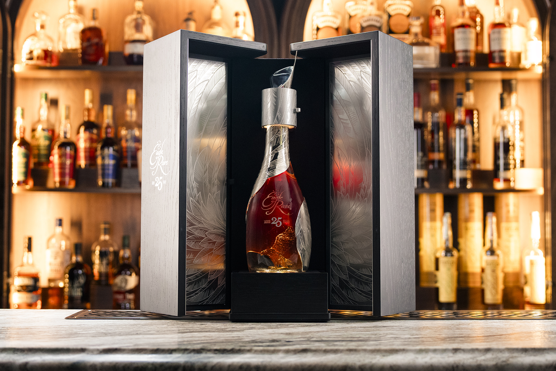 Eagle Rare lance un bourbon de 25 ans