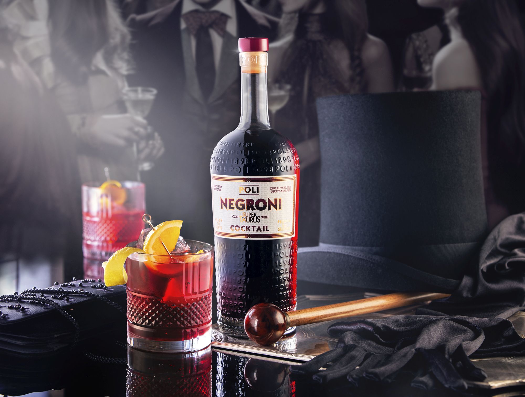 Poli Distillerie lance RTD Negroni avec un « ingrédient spécial »
