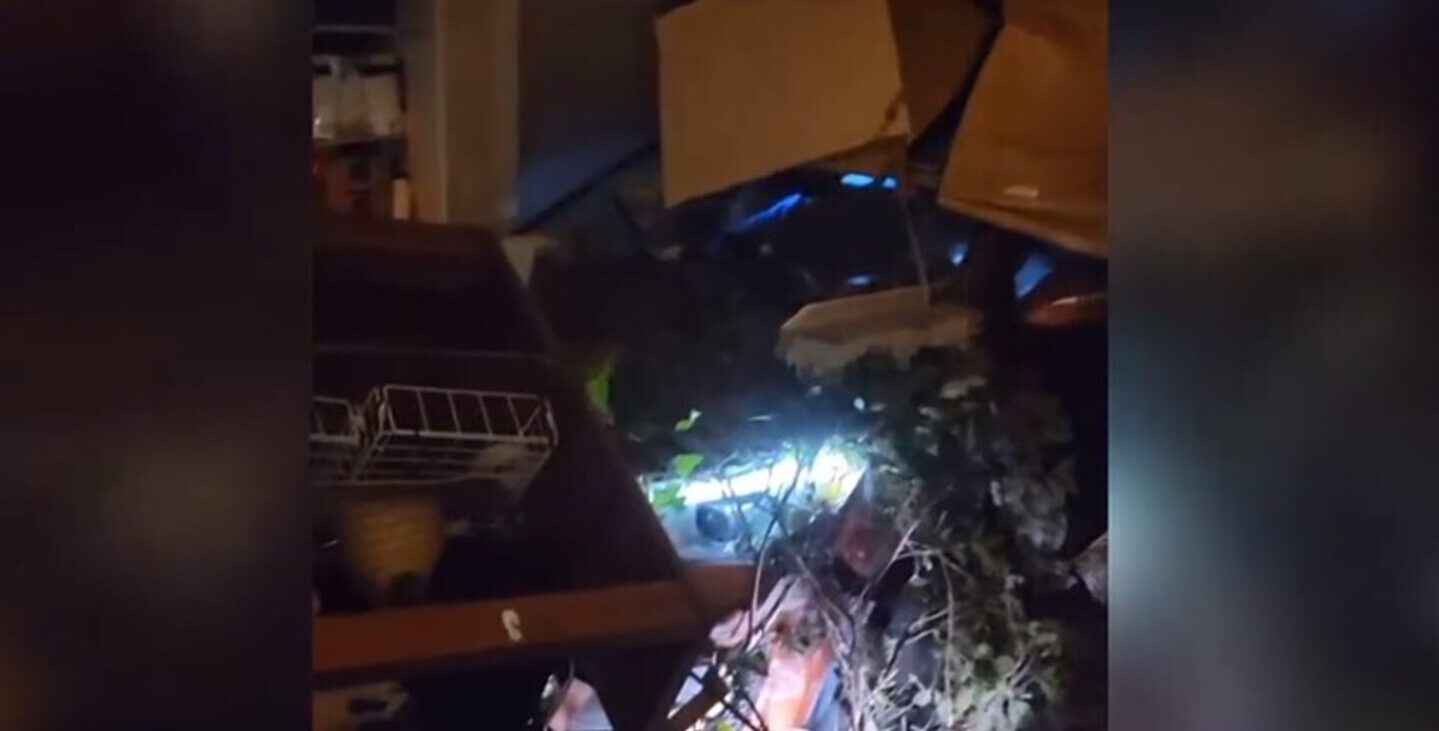 Une femme de Floride accusée de conduite en état d'ébriété s'est écrasée chez elle et affirme qu'elle essayait « d'éviter de frapper un raton laveur »