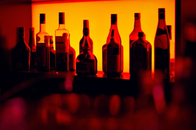 L'alcool de contrebande tue 3 personnes et en hospitalise 20, selon la police

