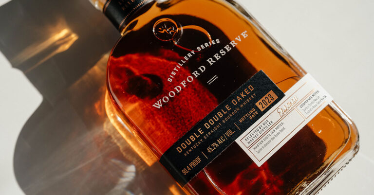 Woodford Reserve réédite le Double Double Oaked préféré des fans

