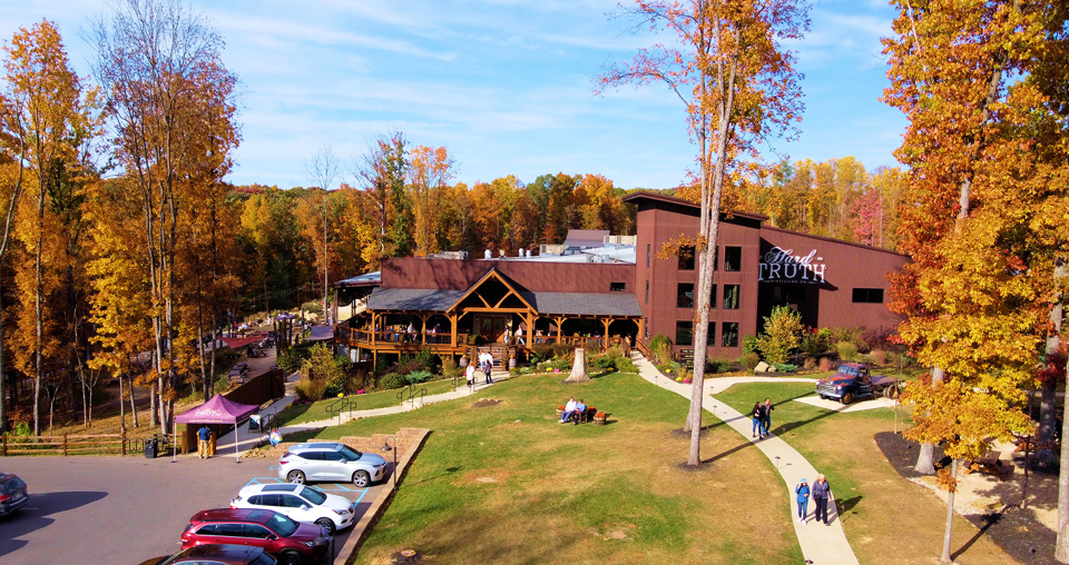 Distillation de la dure vérité : whisky, parcs et loisirs