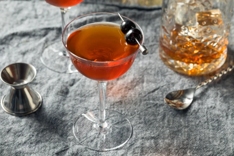 Sept cocktails au whisky pour célébrer la Journée internationale du scotch
