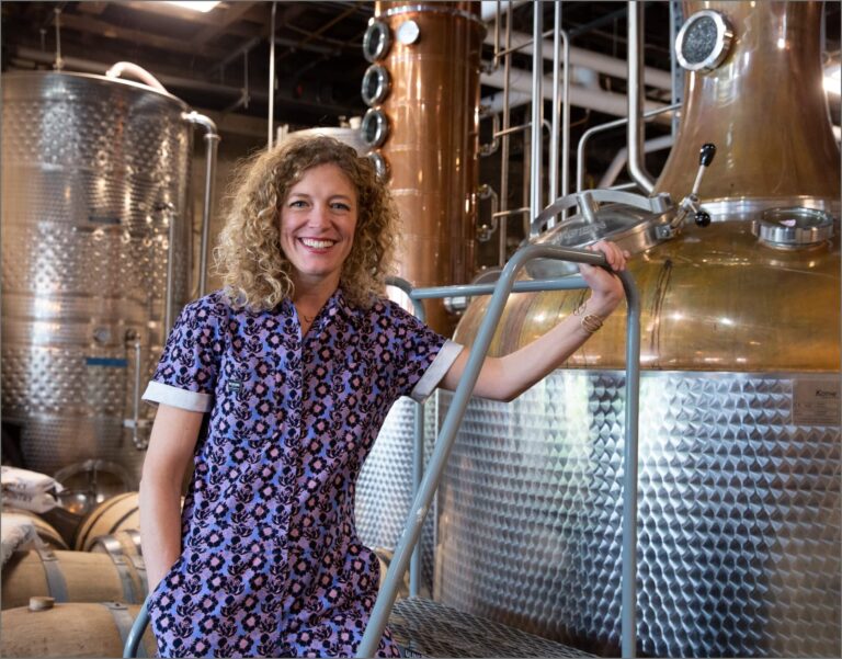 Bravo à la Journée internationale de la femme : marques de gin appartenant à des femmes
