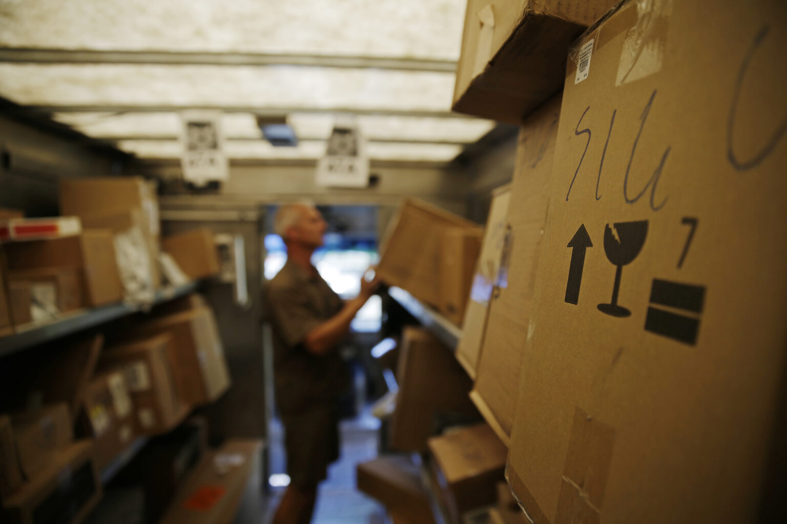 illegal liquor shipping