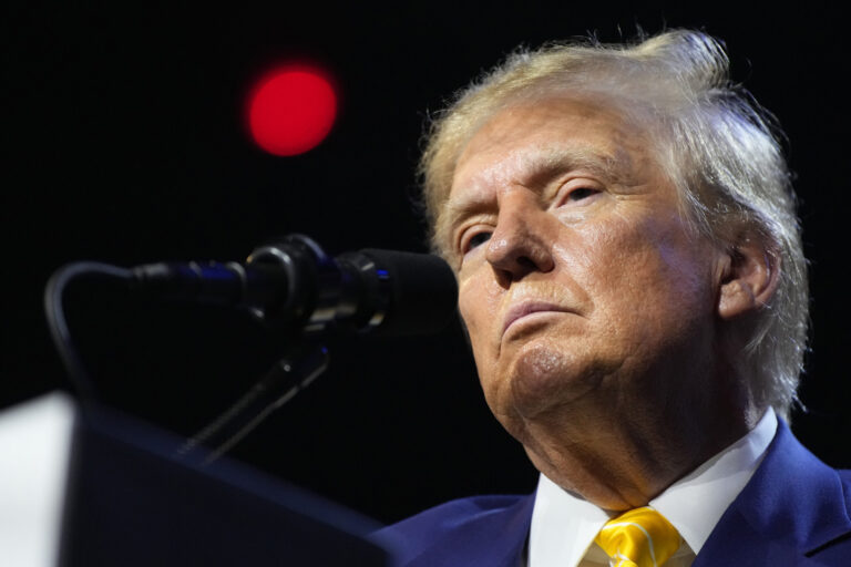 Donald Trump pourrait perdre les permis d'alcool sur les terrains de golf
