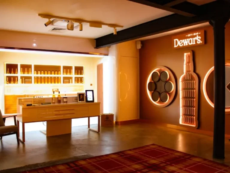 Dewar's invite les visiteurs à découvrir la nouvelle expérience de l'entrepôt d'Aberfeldy
