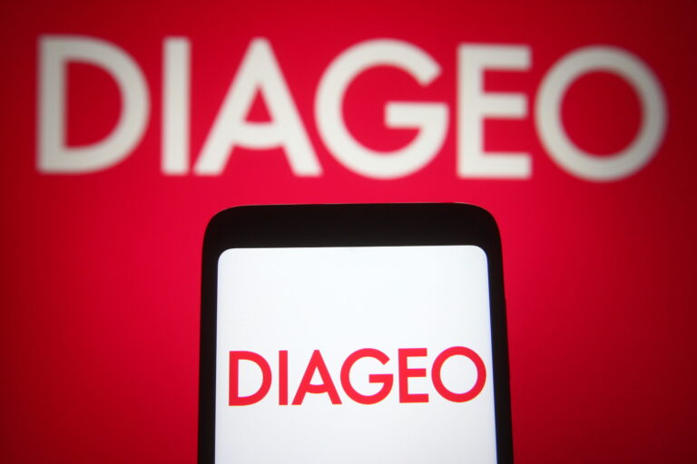 Le PDG de Diageo fait l'objet d'une enquête anti-corruption sur un marché critique
