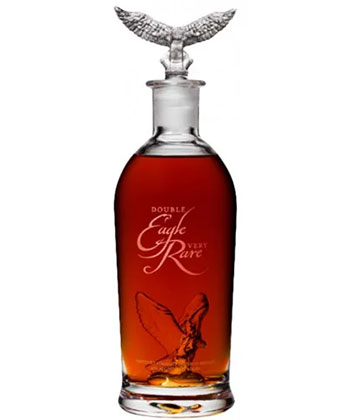 Le whisky Kentucky Straight Bourbon Eagle Rare 'Double Eagle Very Rare' de 20 ans est l'un des bourbons les plus chers au monde.