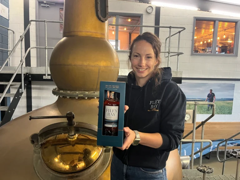 Spirit of Yorkshire marks Yorkshire Day with Filey Bay bottling