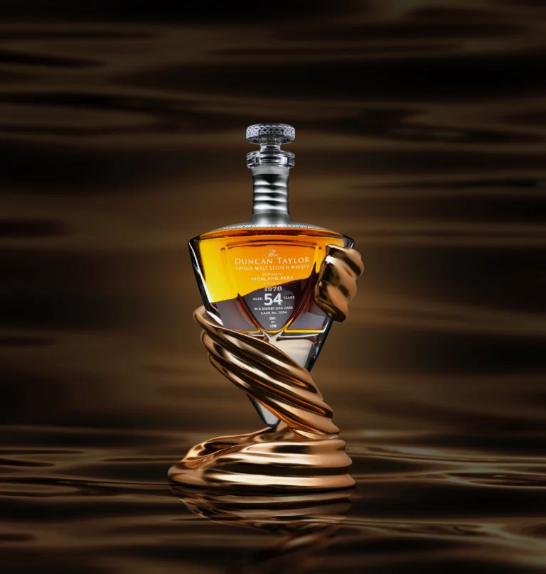 Duncan Taylor bottles Highland Park 54 Years Old