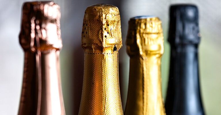 Les 10 champagnes les plus chers du monde (2024)

