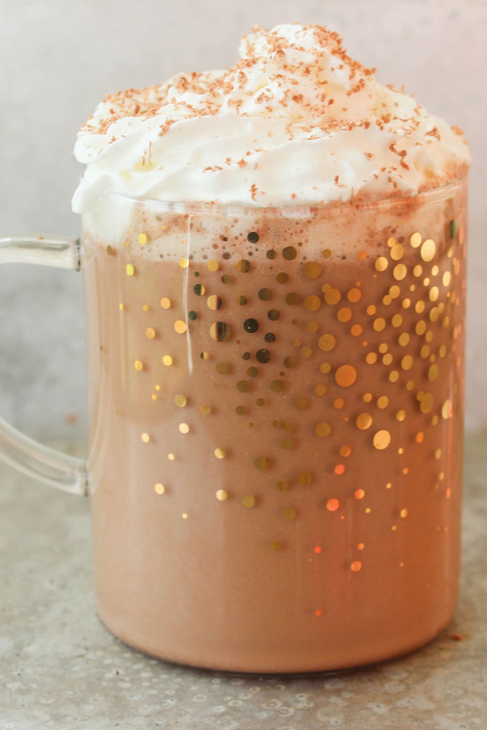 Chocolat chaud au latte à la vanille chocolat chaud au latté à la vanille