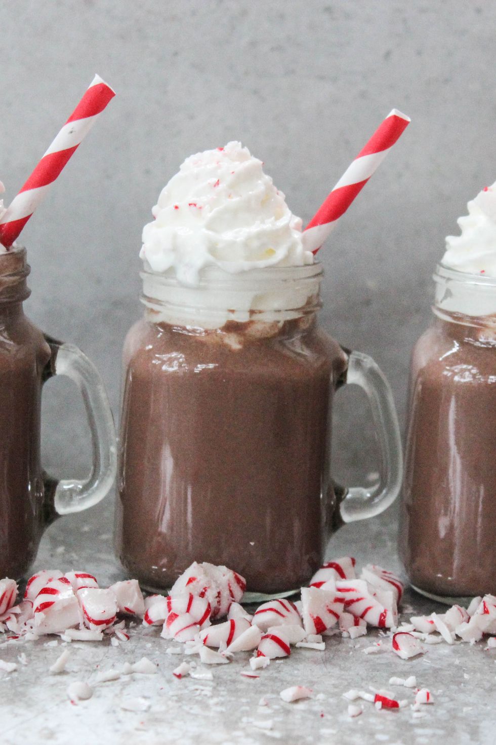 Chocolat chaud à la menthe poivrée chocolat chaud à la menthe poivrée
