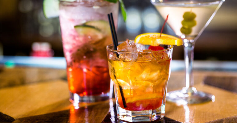Un rapport fédéral controversé révèle que toute consommation d'alcool augmente le risque de mortalité

