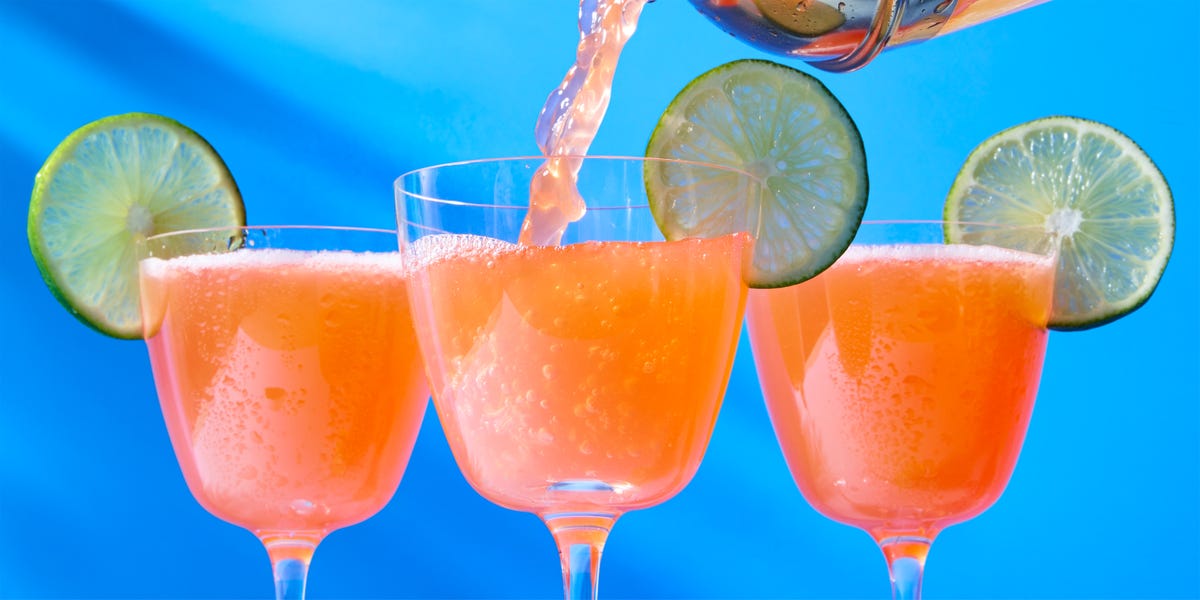 C'est officiel! La boisson de l'été de 2025 est la «nue et célèbre»