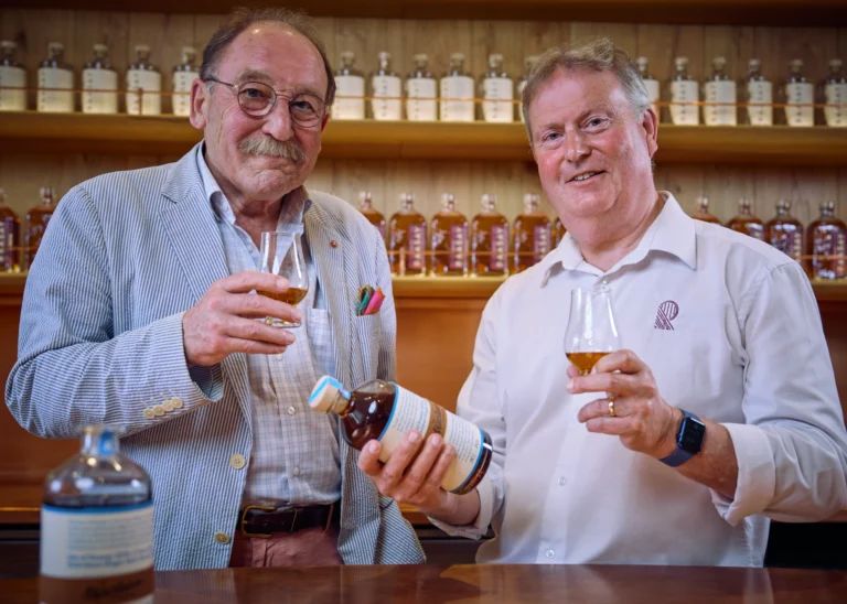 La Fondation MacLean S'associce à l'île de Raasay pour la Dernière Mise en Bouteille de l'organisme de bienfaisance ces liqueurs Français Sont-Ellies? Du Whisky pour les Grands Occasions: 4 Critères pour bien Choisir la Planche d'Apéro en Bois: L'Indispensable pour un apéritif convivial et écologique commentaire choisir du vin primer: guide pratique pour les tous les Amateurs de Vin 4 cocktails festivals o à la base de liqueur triple sec! Château Lagrange: Les Millesimes d'Exception à Connaitre! Ces liqueurs français oublies qui méritent un comeurs cocktails vos cocktails tout savoir des principaux types de verres à bière les grandes maisons de champagne: qui sont-elles? Du Whiskey pour les Grandtes Occasions: 4 critères pour bien choisir la planche d'Apéro en Bois: L'Indispensable pour un apéritif convivial et écologique Commentaire Choisir du Vin Primeur: Guide pratique pour les tous les amateurs de vin 4 cocktails festivals à la base de liqueur triple Sec! Château Lagrange: Les Millesimes d'Exception à Connaitre!

