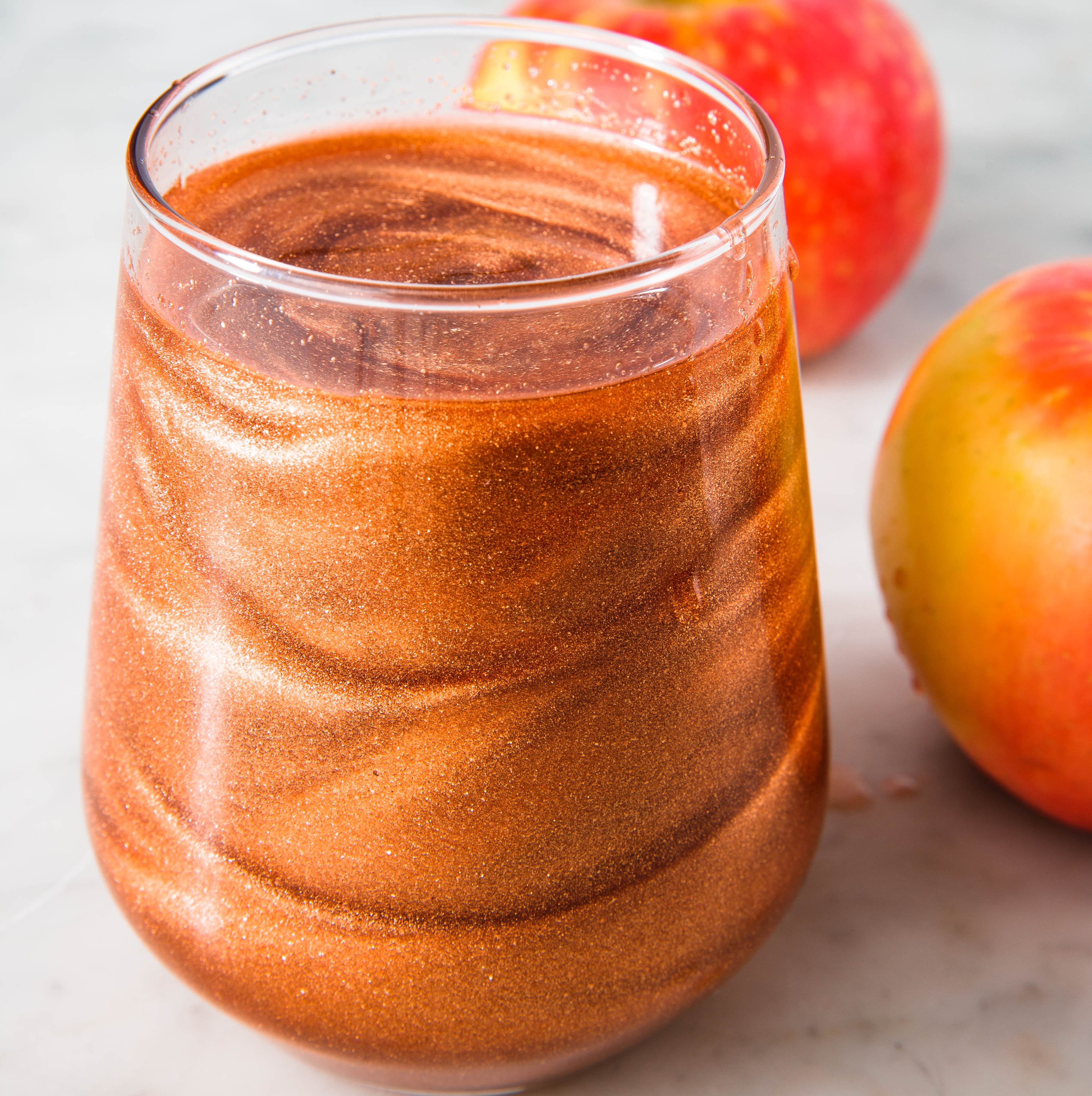 Nourriture, pomme, boisson, jus, ingrédient, fruits, boisson non alcoolisée, cidre de pomme, jus de légumes, jus de pomme, cocktail de pomme empoisonné