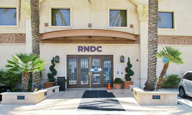 RNDC sort de la Californie, risquant potentiellement des centaines d'emplois
