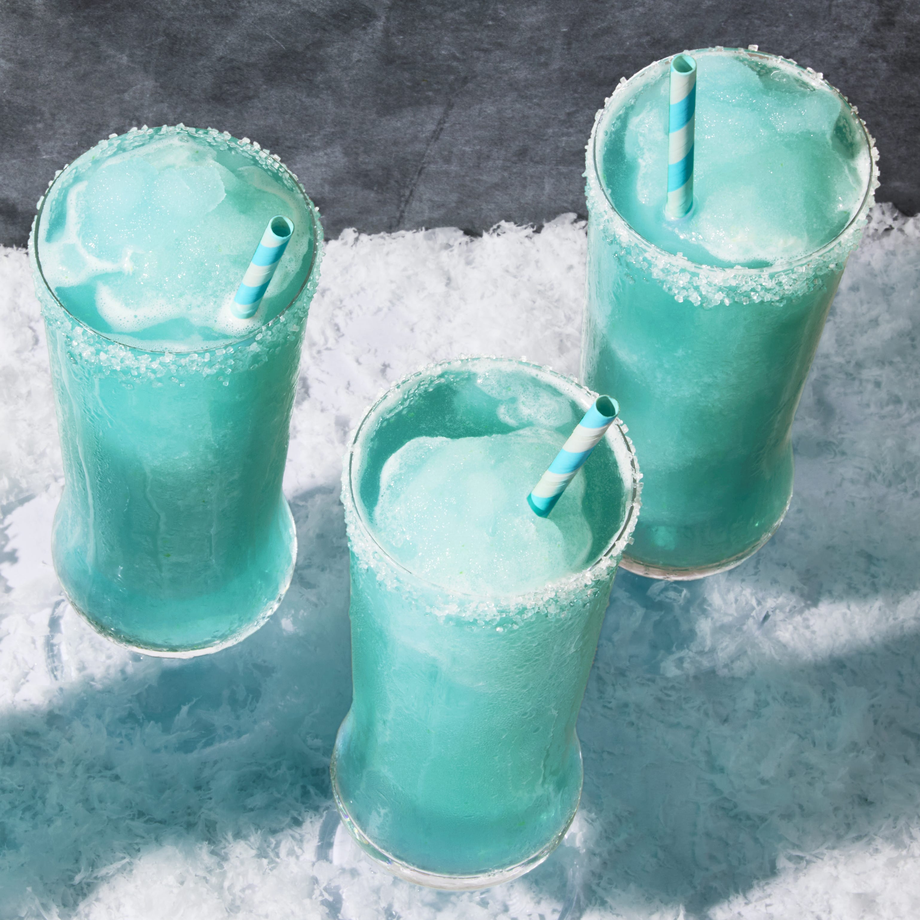 Cocktail sans alcool Jack Frost cocktail bleu dans un verre