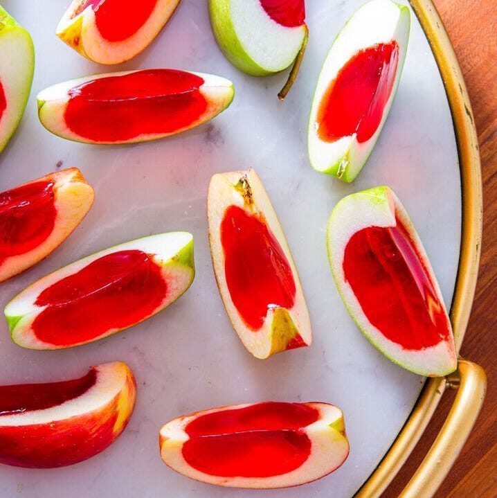 Shots de gelée de pomme Fireball 20191106-fireball-apple-jell-o-shots-delish-ehg-3803-1666641021-5292062