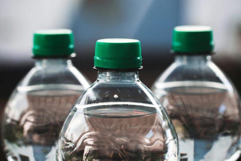Comment bien goûter l'eau, selon un sommelier de l'eau
