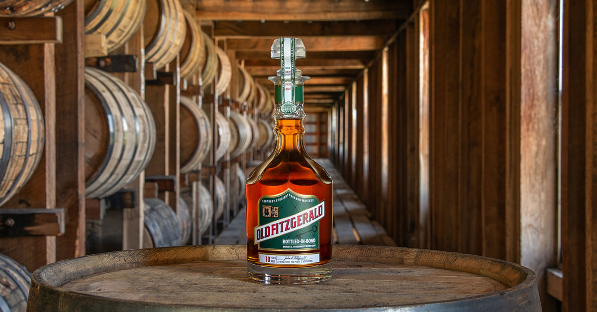 Old Fitzgerald ajoute du whisky Kentucky Straight Bourbon âgé de 10 ans à sa série de carafes embouteillées en bond