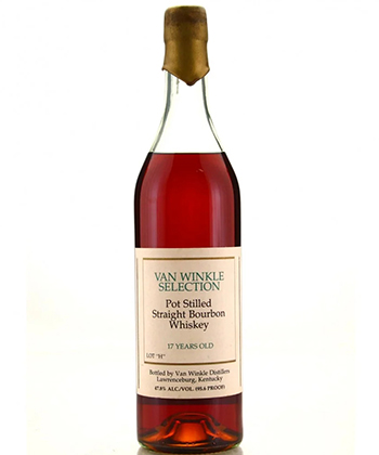 Le whisky bourbon droit Old Rip Van Winkle Selection 17 ans en pot stilled est l'un des bourbons les plus chers au monde.