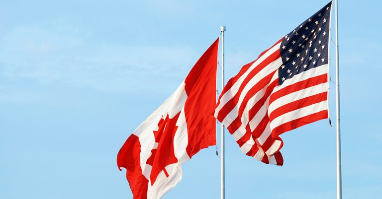Trump annonce l’interdiction des importations d’alcool canadien, ce qui aggrave le conflit commercial


